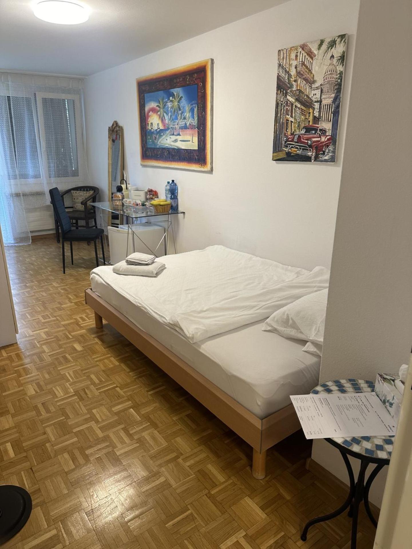 Schoenes Zimmer In Der City Basel Dış mekan fotoğraf